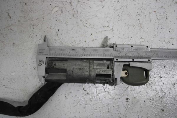 CONTACTEUR RENAULT - Vue 5